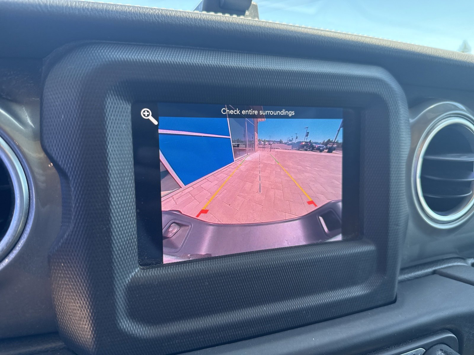 Used 2021 Jeep Gladiator Overland w/ Trailer Tow Package image 22