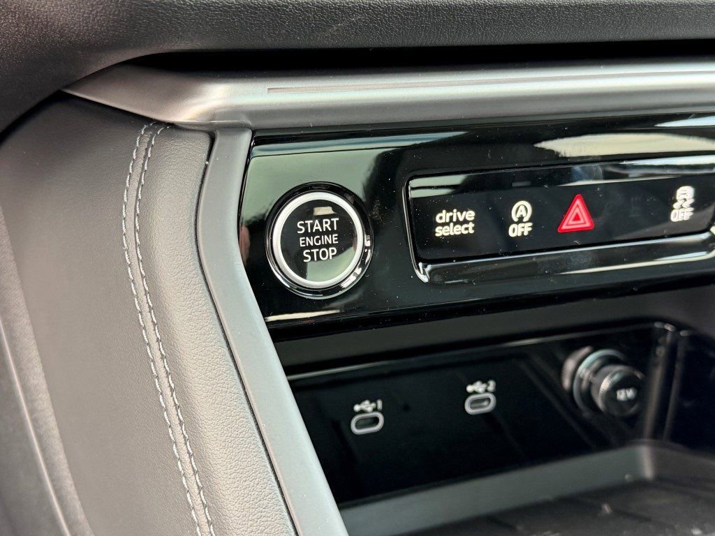 New 2025 Audi Q5 2.0T Premium Plus image 25