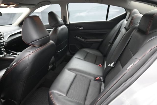 Used 2023 Nissan Altima 2.5 SR FWD image 18