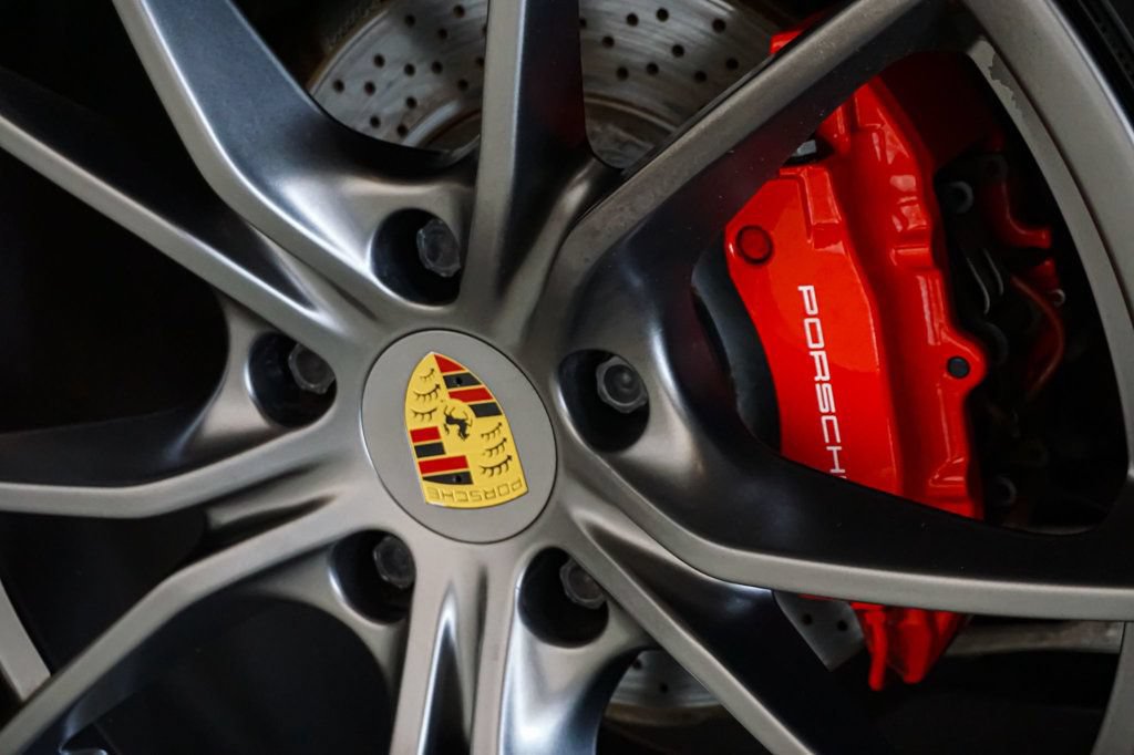 Used 2019 Porsche 718 Cayman RWD image 41