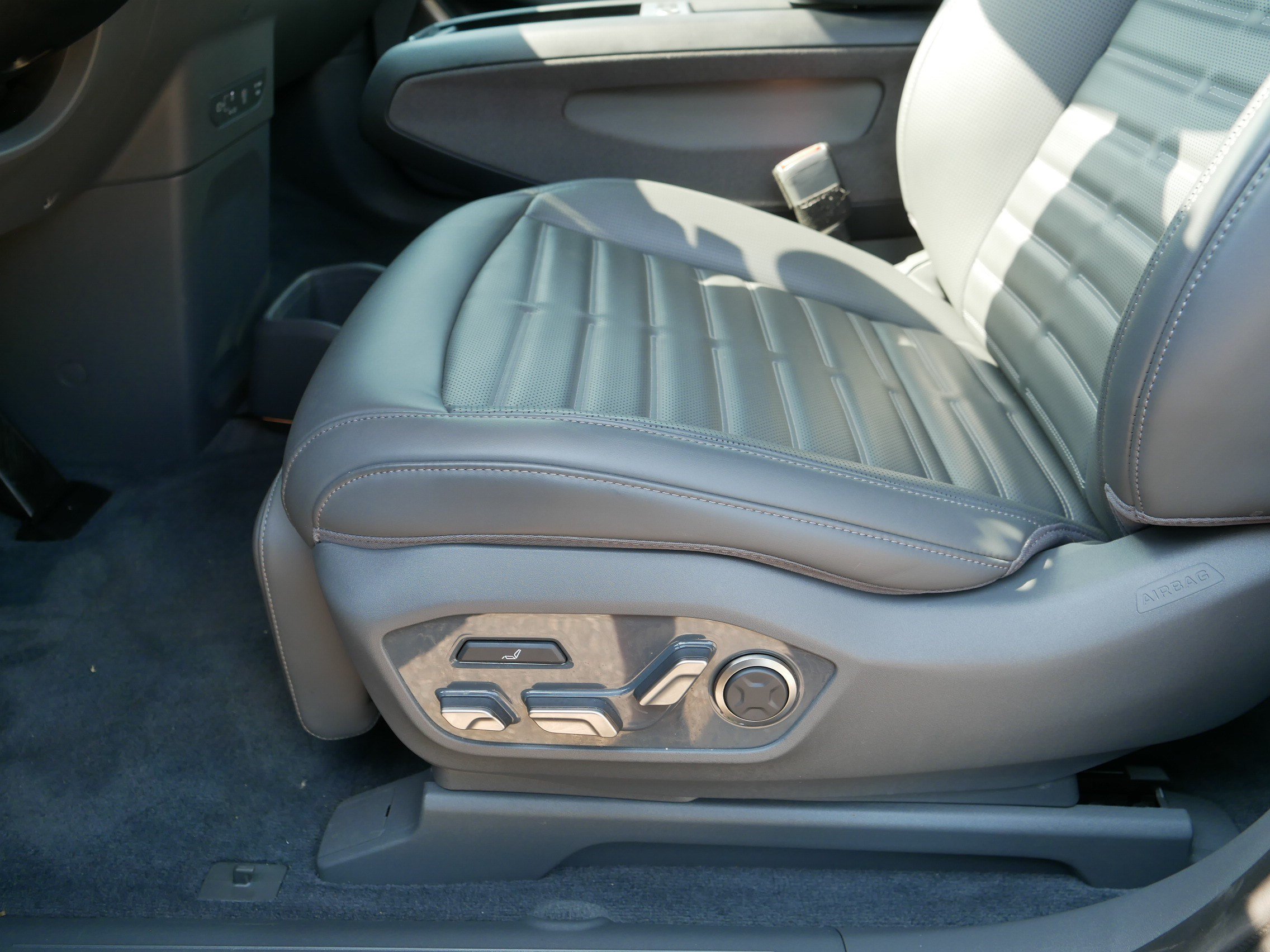 Used 2024 Kia EV9 Land AWD/4WD image 20