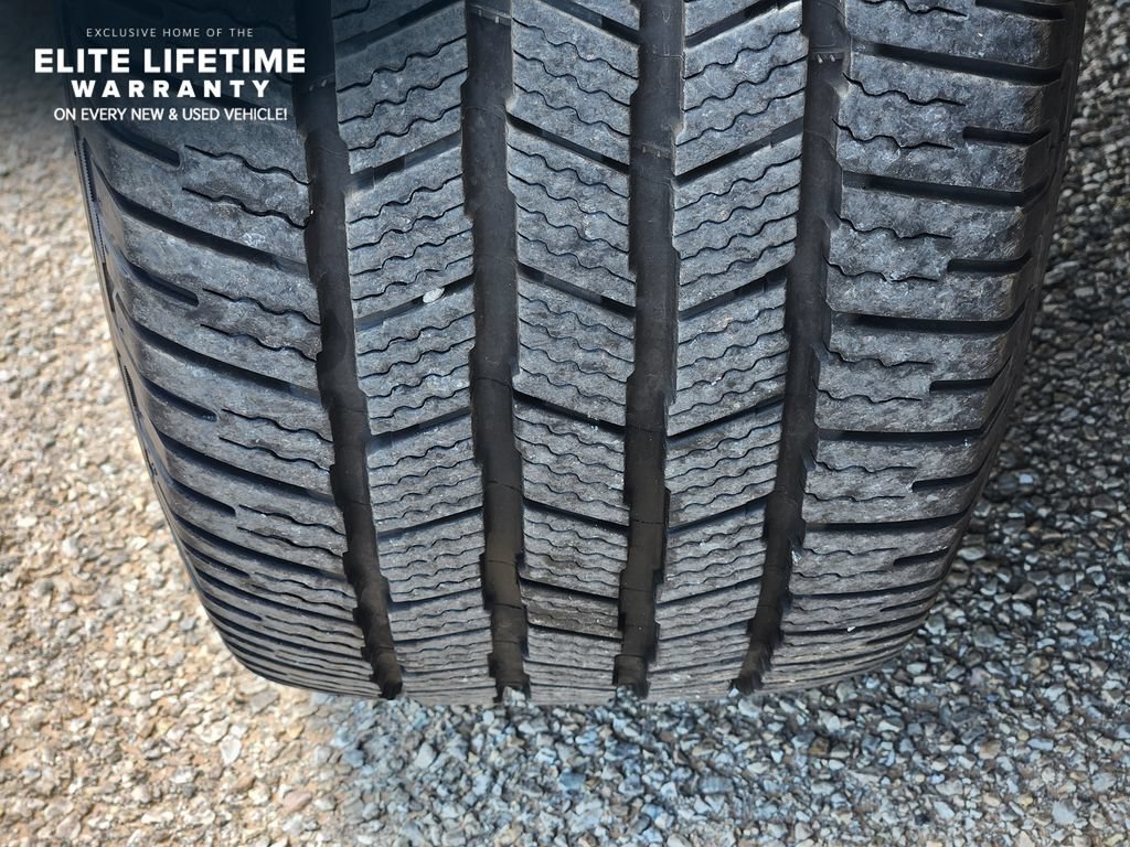 Used 2022 Dodge Durango R/T RWD image 9