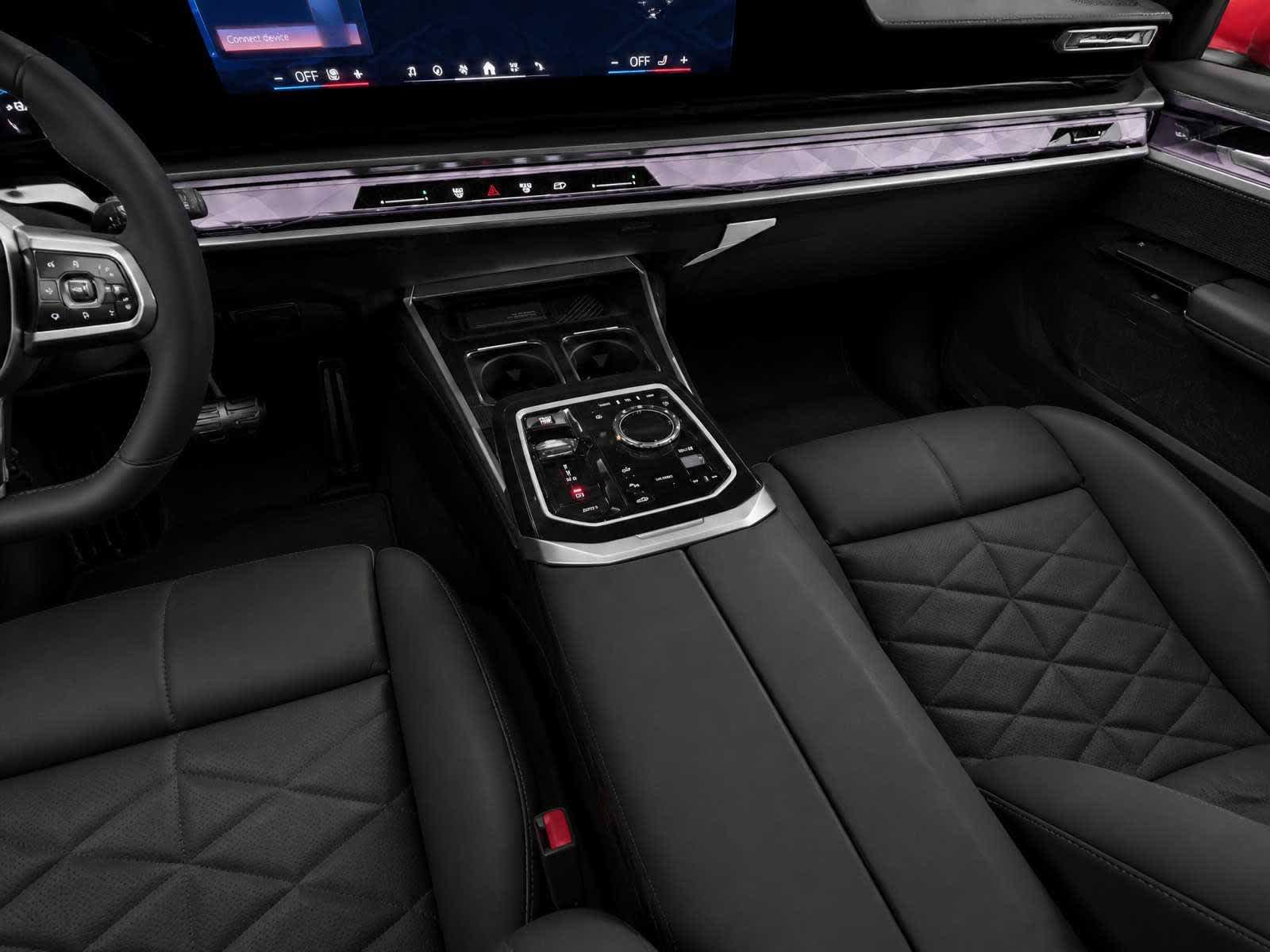 New 2026 BMW 740i xDrive AWD/4WD image 18