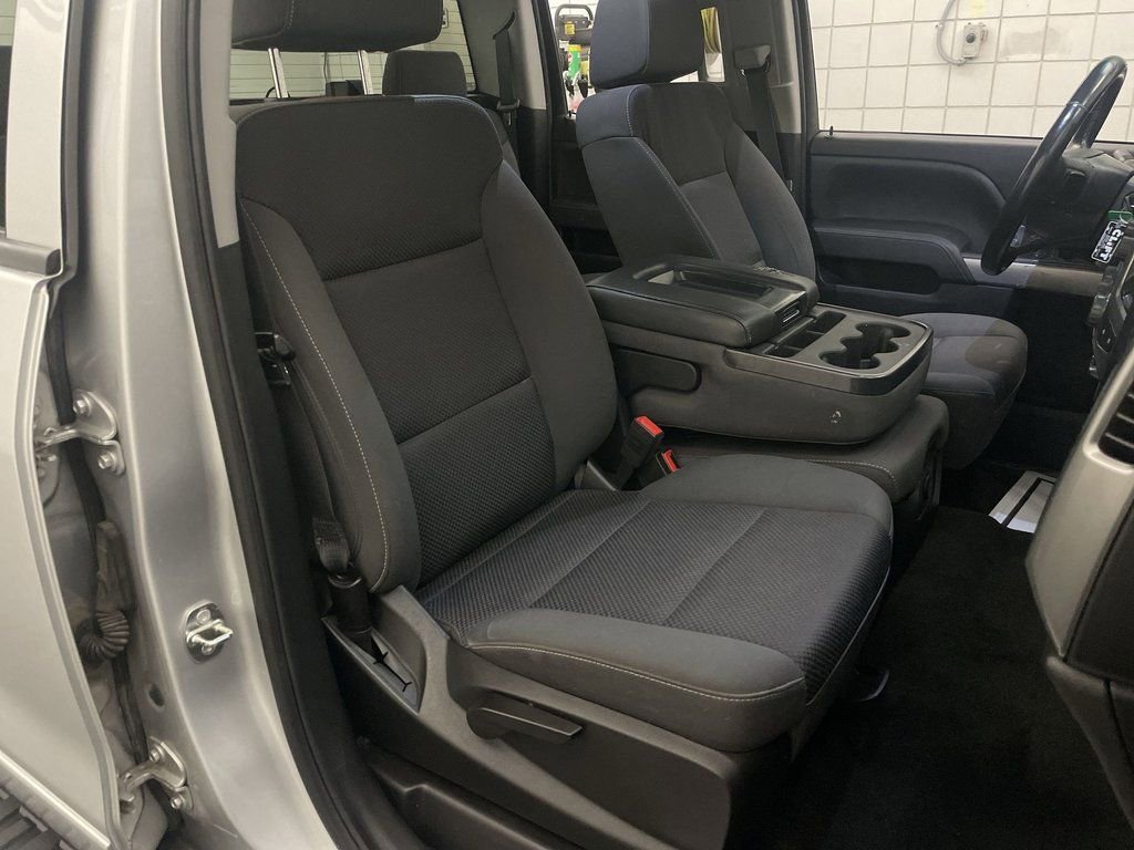 Used 2018 Chevrolet Silverado 1500 LT w/ All Star Edition image 20