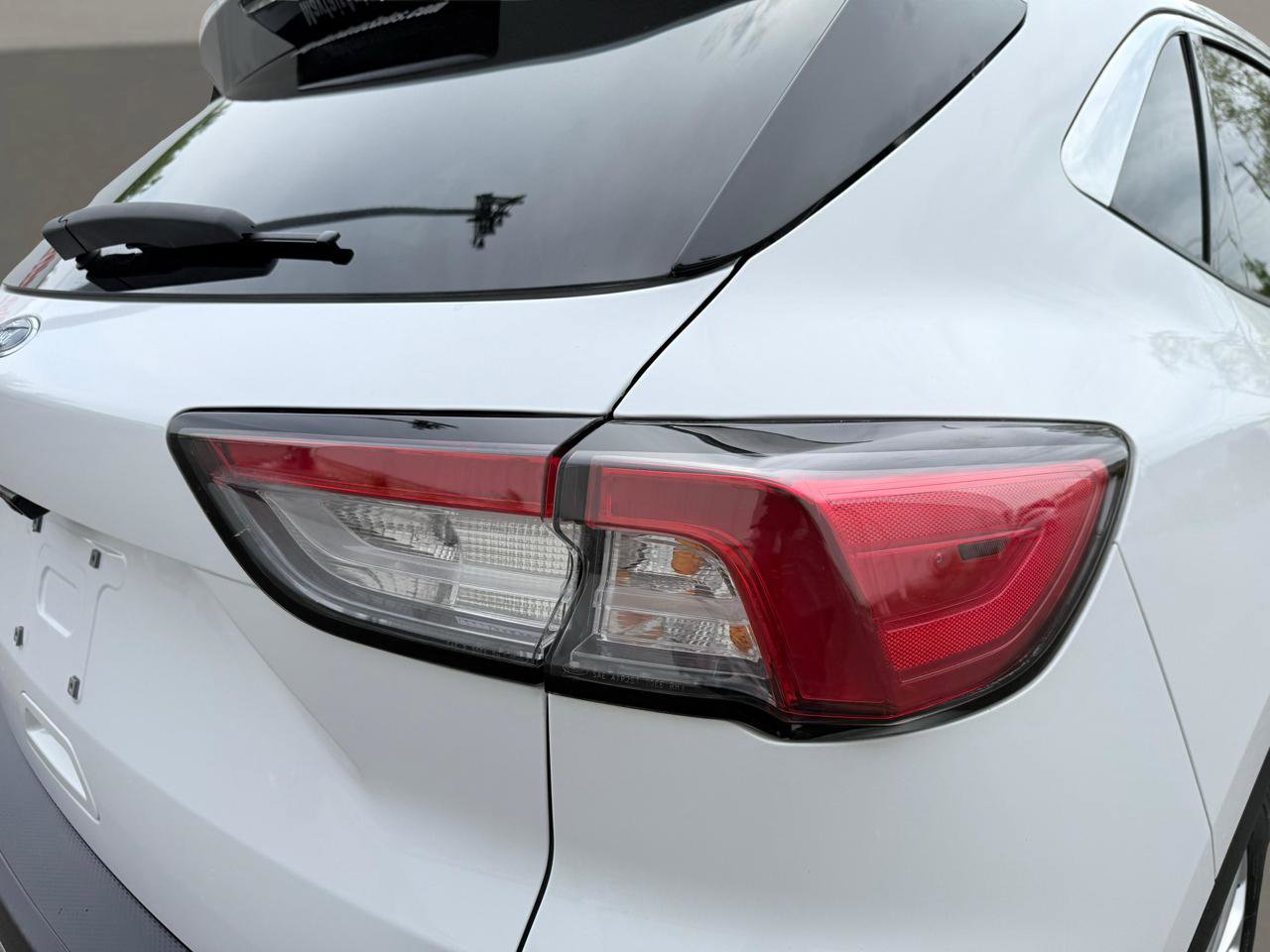 Used 2021 Ford Escape SE FWD image 13