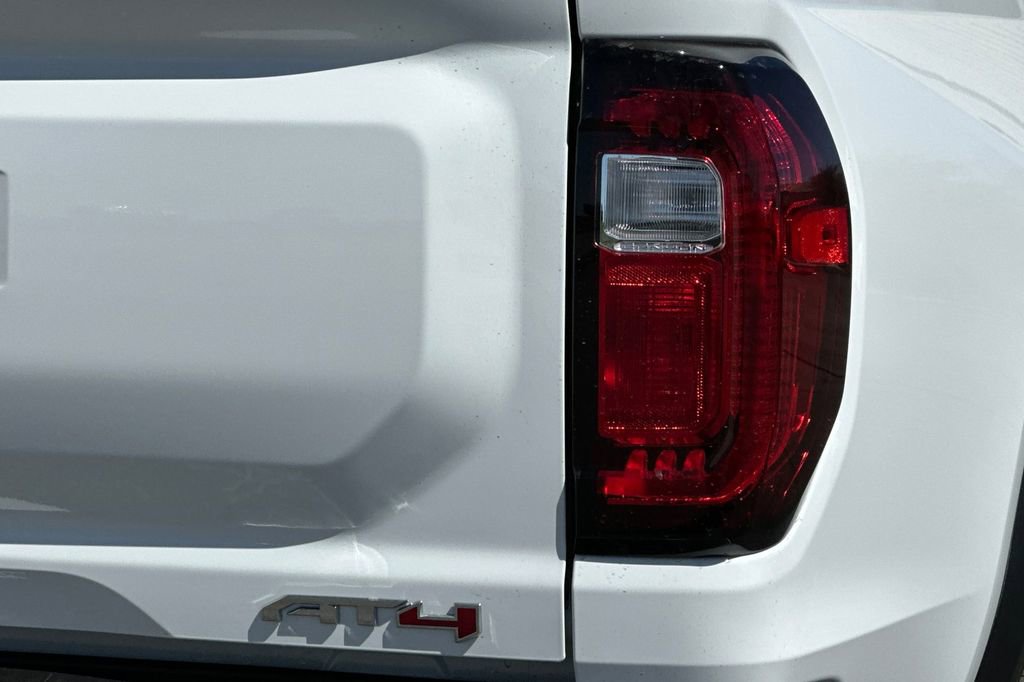 New 2026 GMC Canyon AT4 w/ Technology Plus Package AWD/4WD image 7