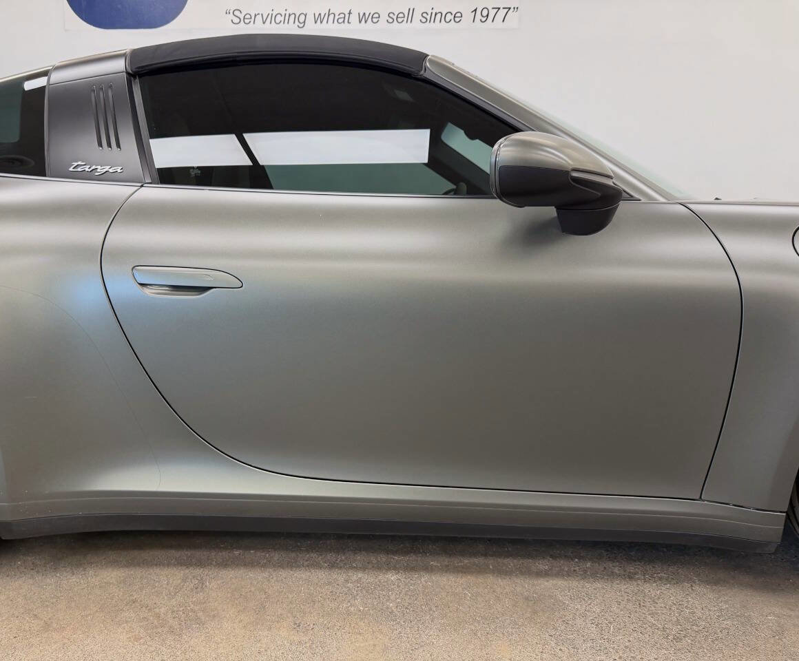 Used 2021 Porsche 911 image 19