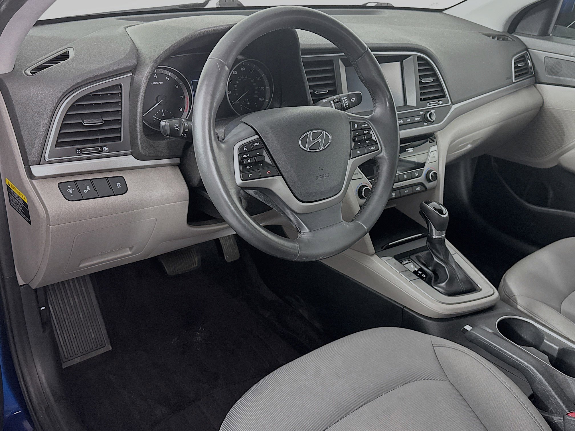 Used 2018 Hyundai Elantra Value Edition w/ Cargo Package image 9