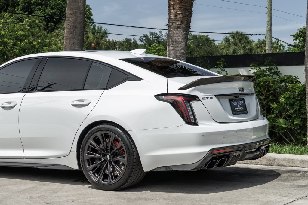 Used 2024 Cadillac CT5 V Blackwing w/ Carbon Fiber Package 2 RWD image 5
