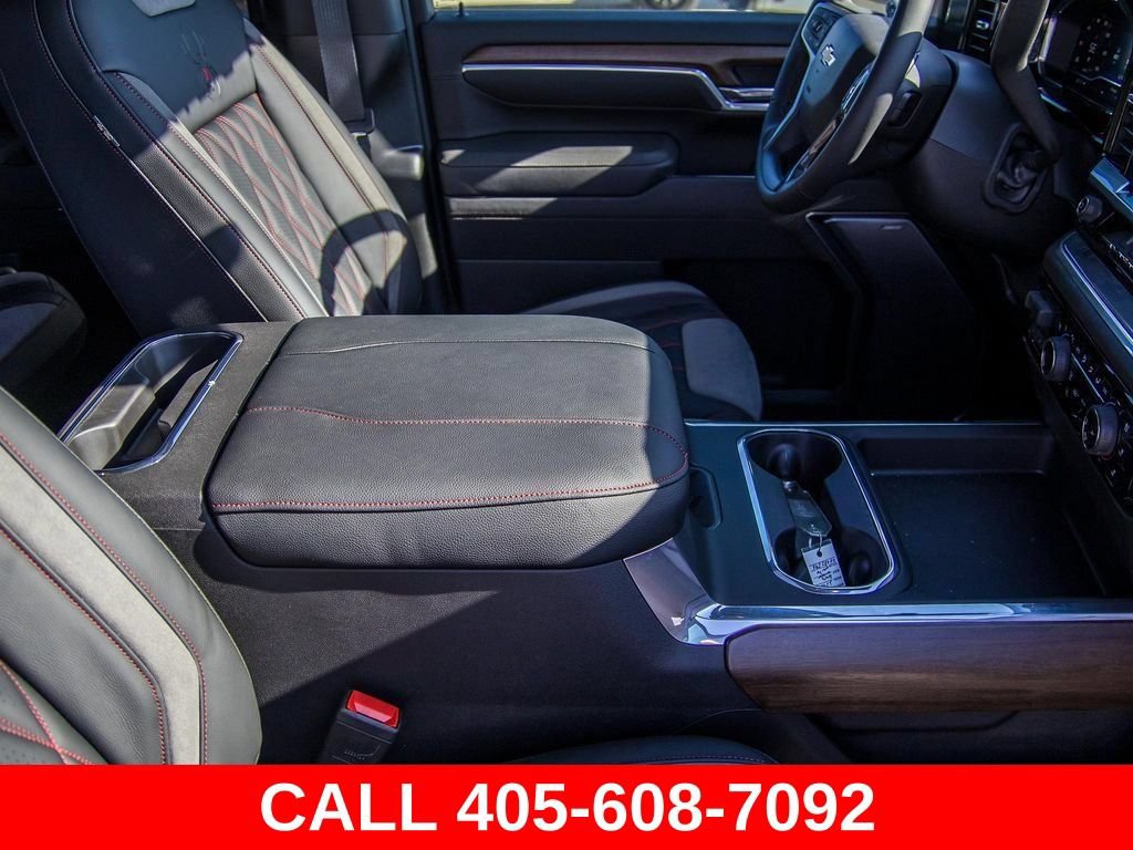 Used 2025 Chevrolet Silverado 3500 High Country w/ High Country Premium Package AWD/4WD image 22