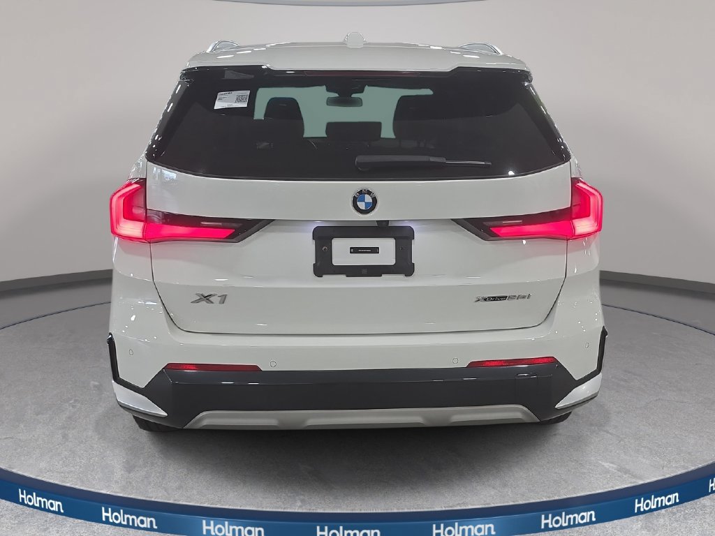 Certified 2023 BMW X1 xDrive28i w/ Convenience Package AWD/4WD image 6