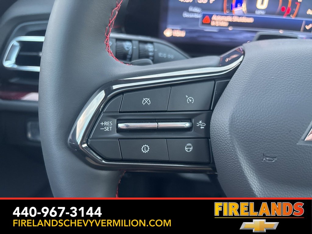 New 2026 Chevrolet Traverse RS w/ LPO, Floor Liner Package image 3