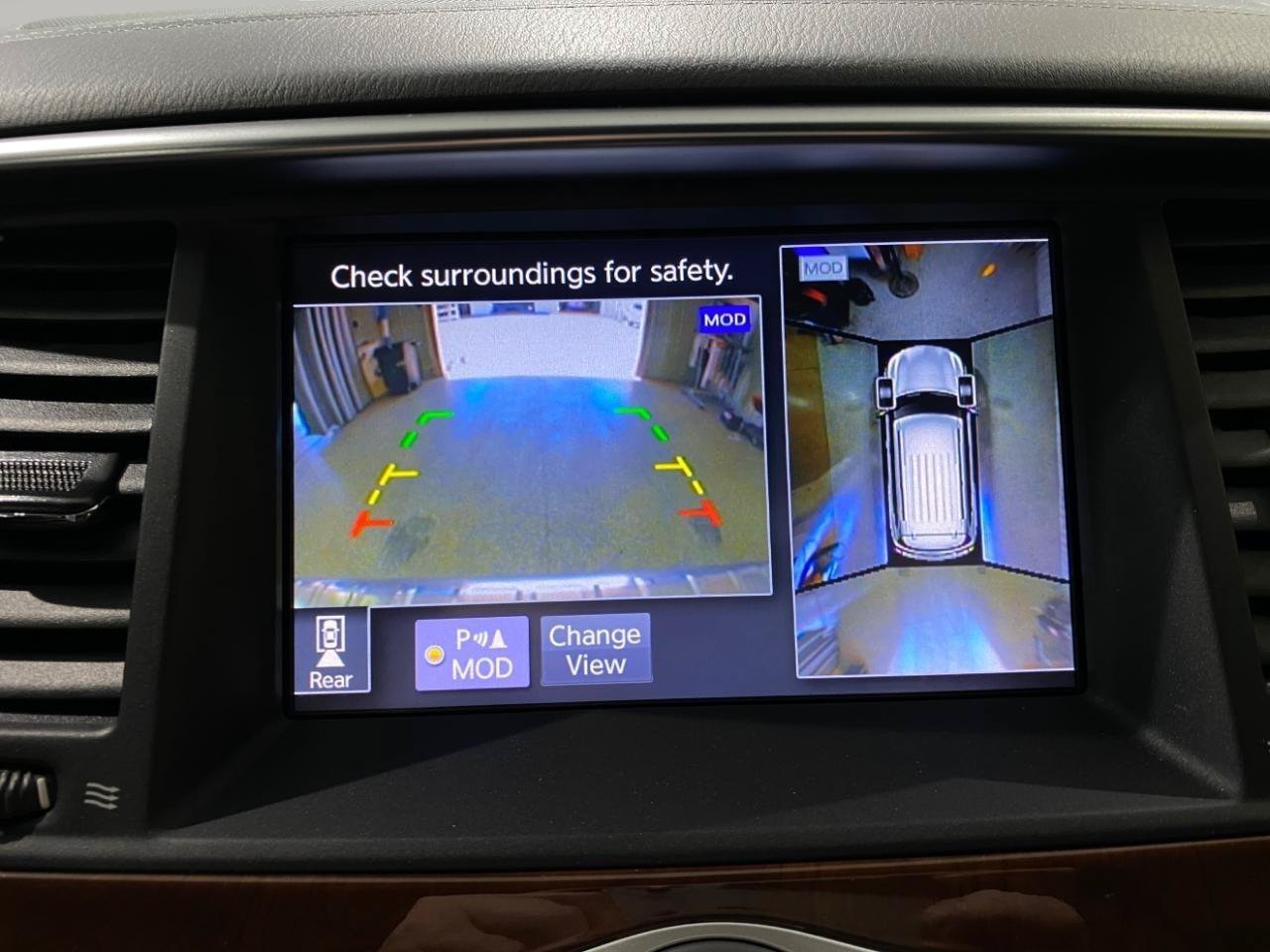 Used 2019 INFINITI QX80 Luxe AWD/4WD image 16