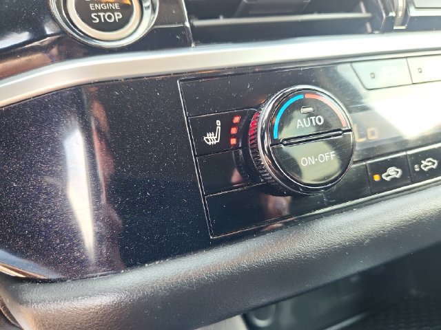 Certified 2024 Nissan Pathfinder SV AWD/4WD image 22