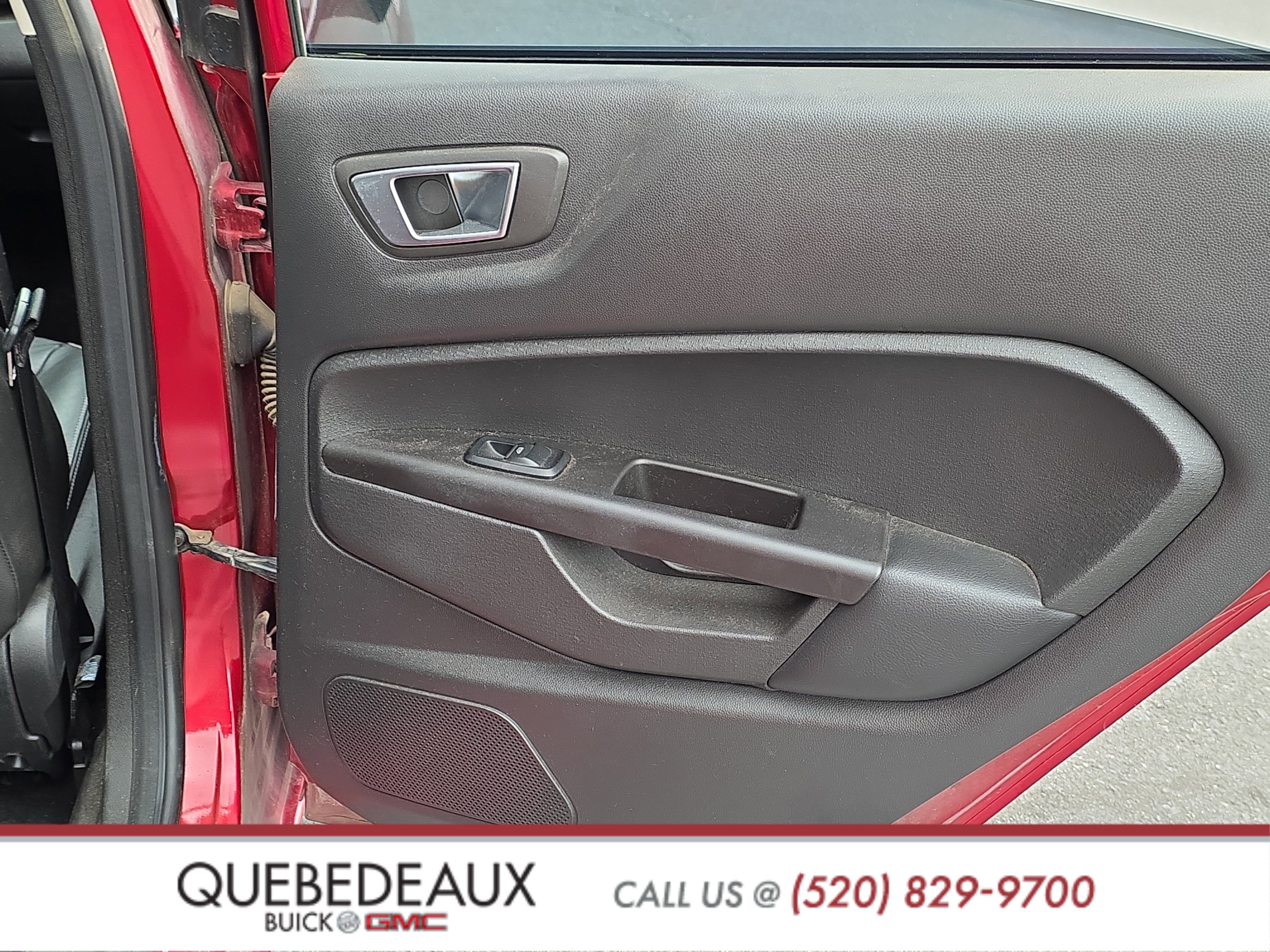 Used 2014 Ford Fiesta Titanium FWD image 22
