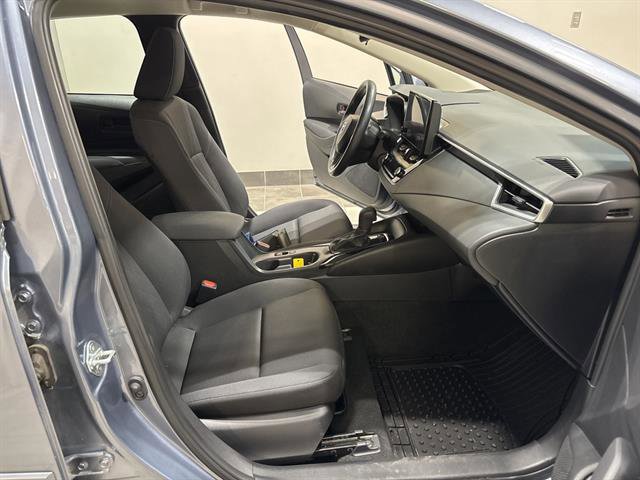 Used 2023 Toyota Corolla LE image 20