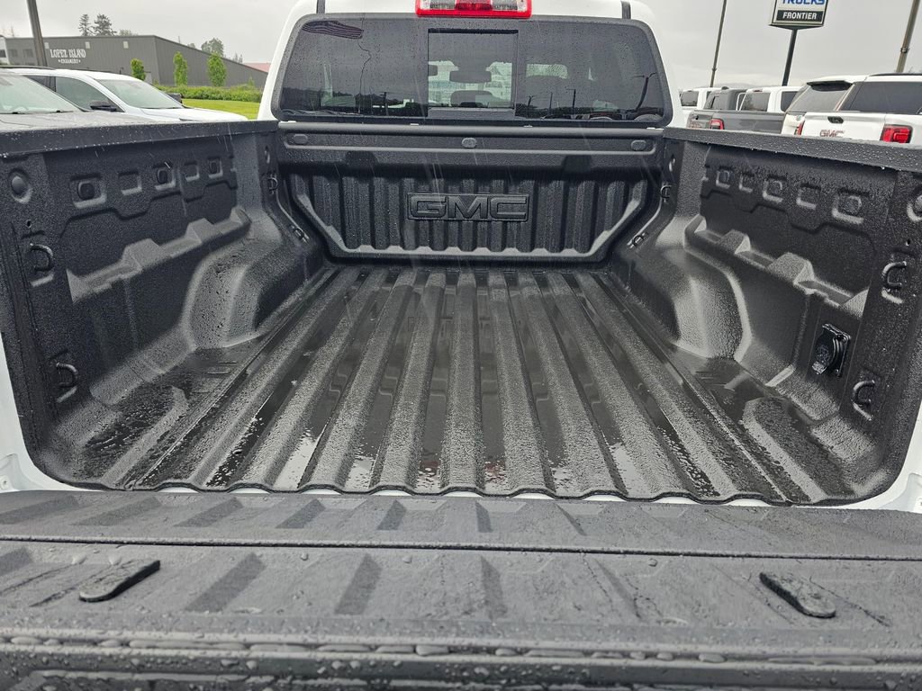Used 2026 GMC Canyon AT4 AWD/4WD image 16