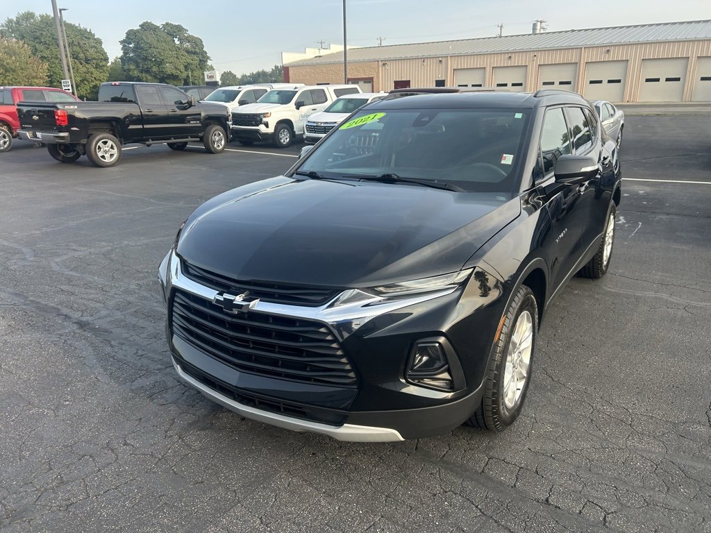 Used 2021 Chevrolet Blazer LT image 2