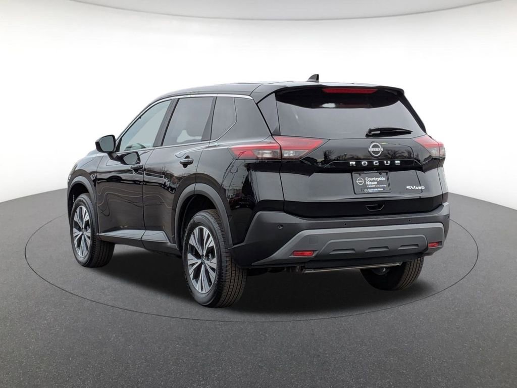 Used 2023 Nissan Rogue SV image 7