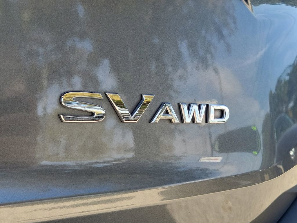 Used 2023 Nissan Rogue SV image 7