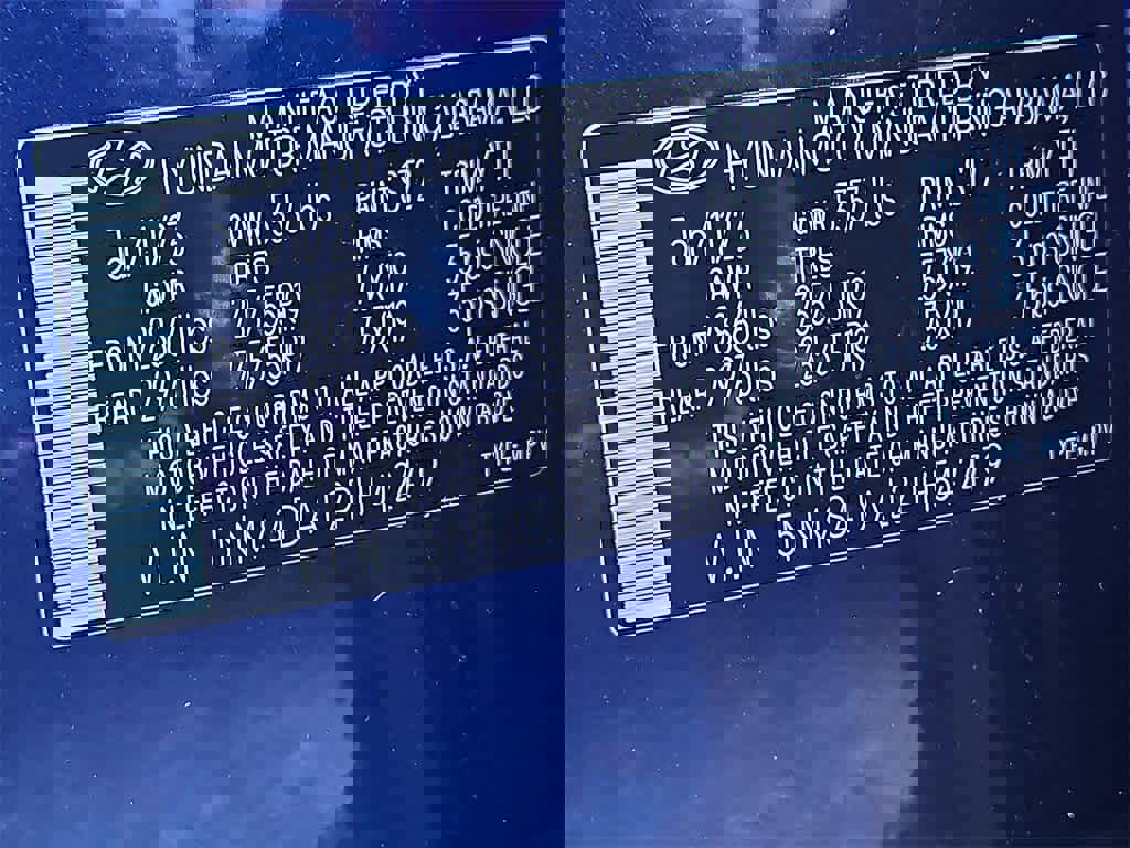 Used 2023 Hyundai Santa Fe Limited image 27