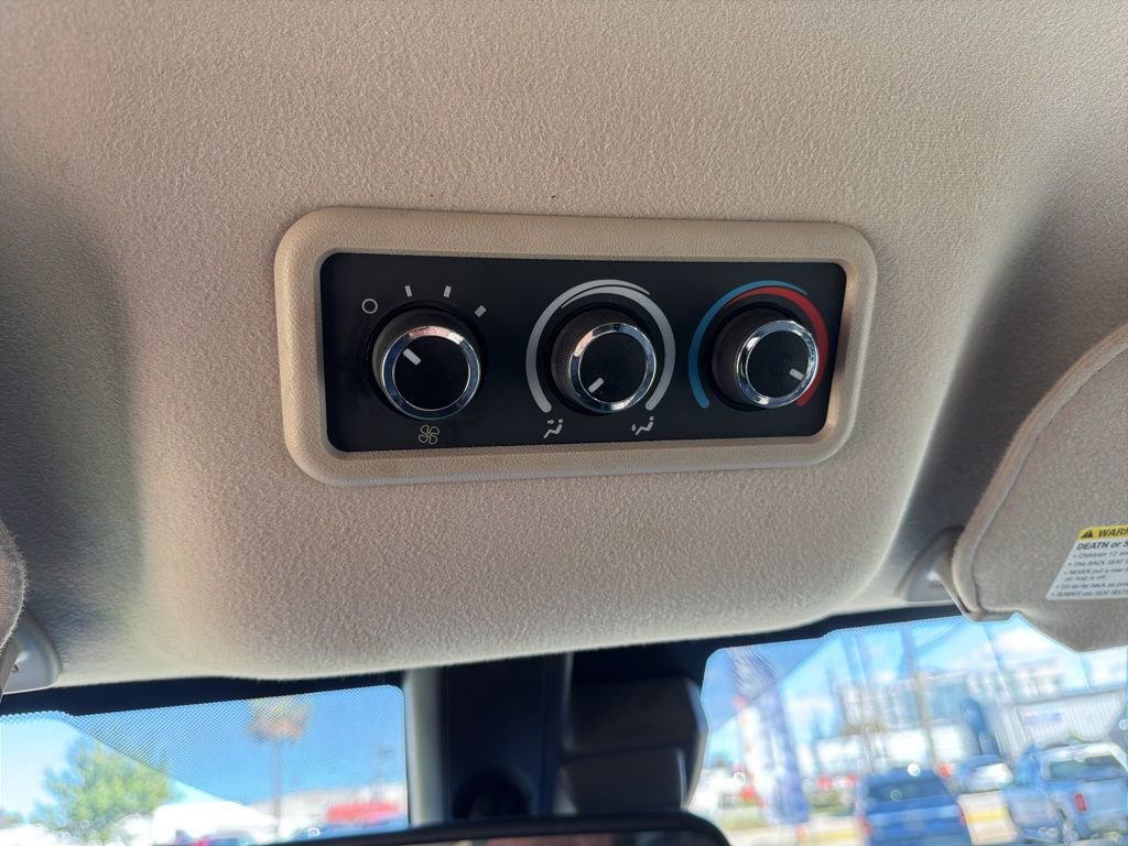 Used 2019 Chevrolet Express 3500 LT w/ LT Preferred Equipment Group RWD image 25