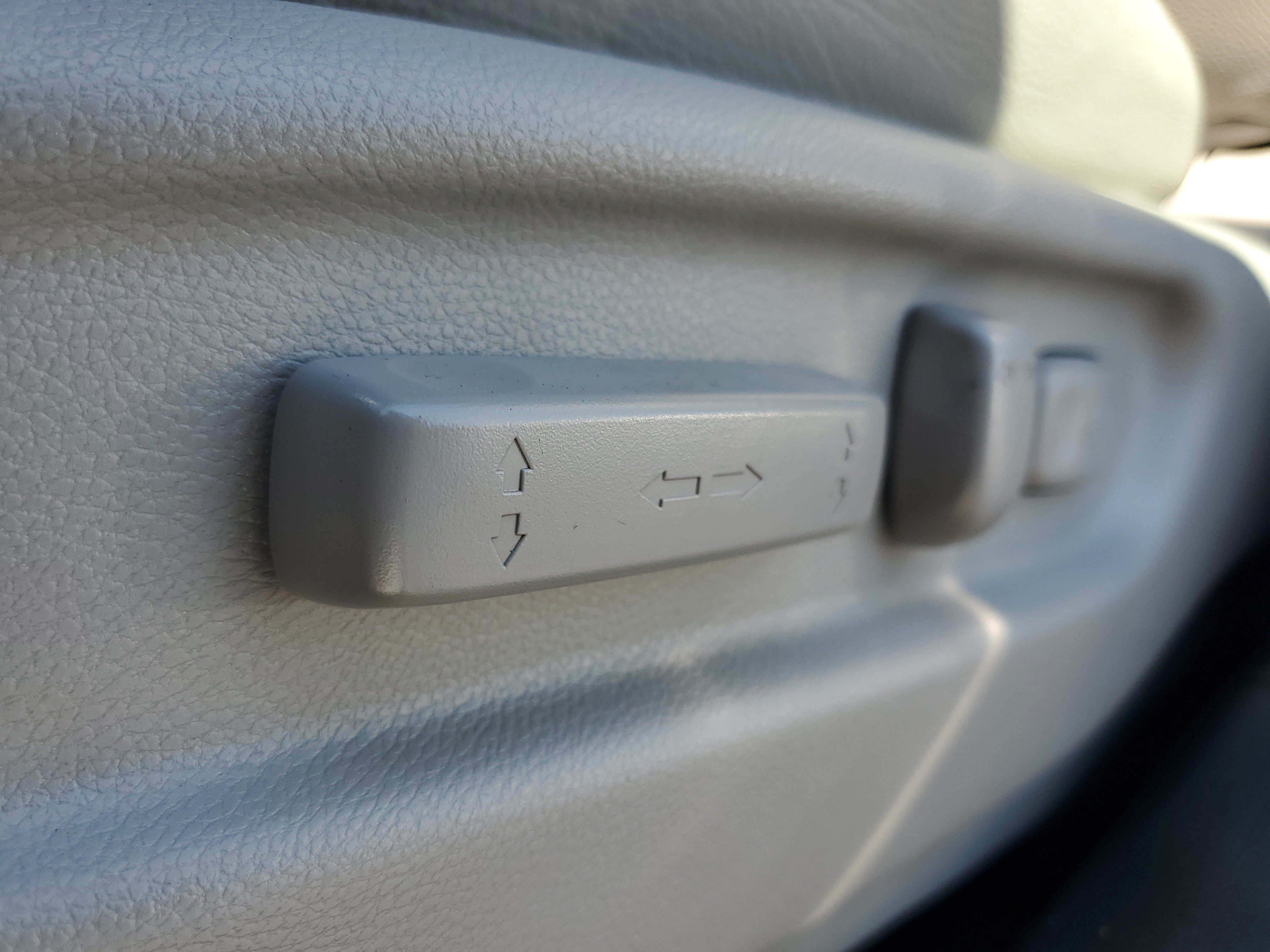 Used 2018 Honda Pilot EX-L image 22