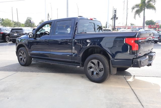 Used 2022 Ford F150 Lightning Lariat AWD/4WD image 6