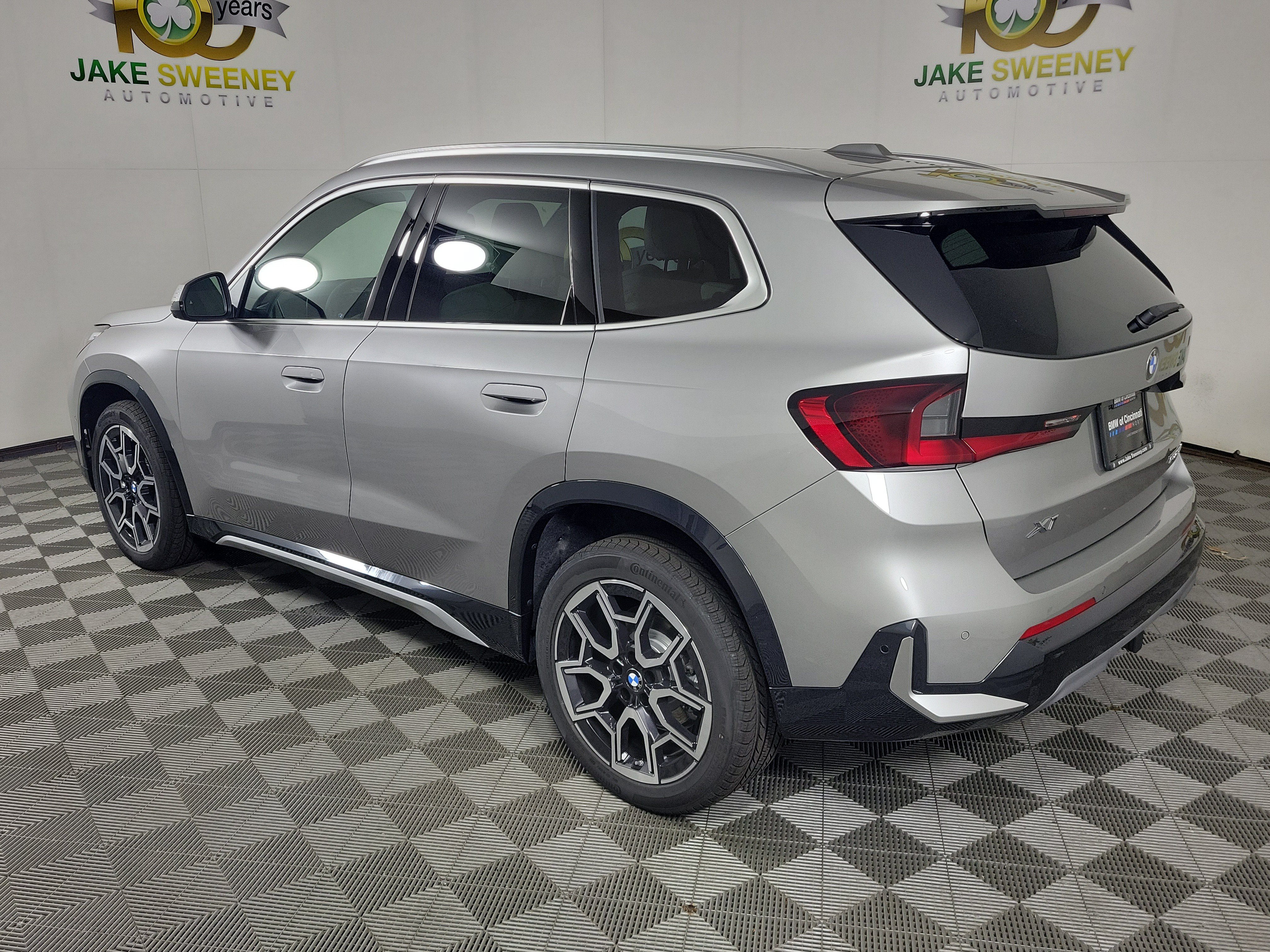 New 2027 BMW X1 xDrive28i AWD/4WD image 5