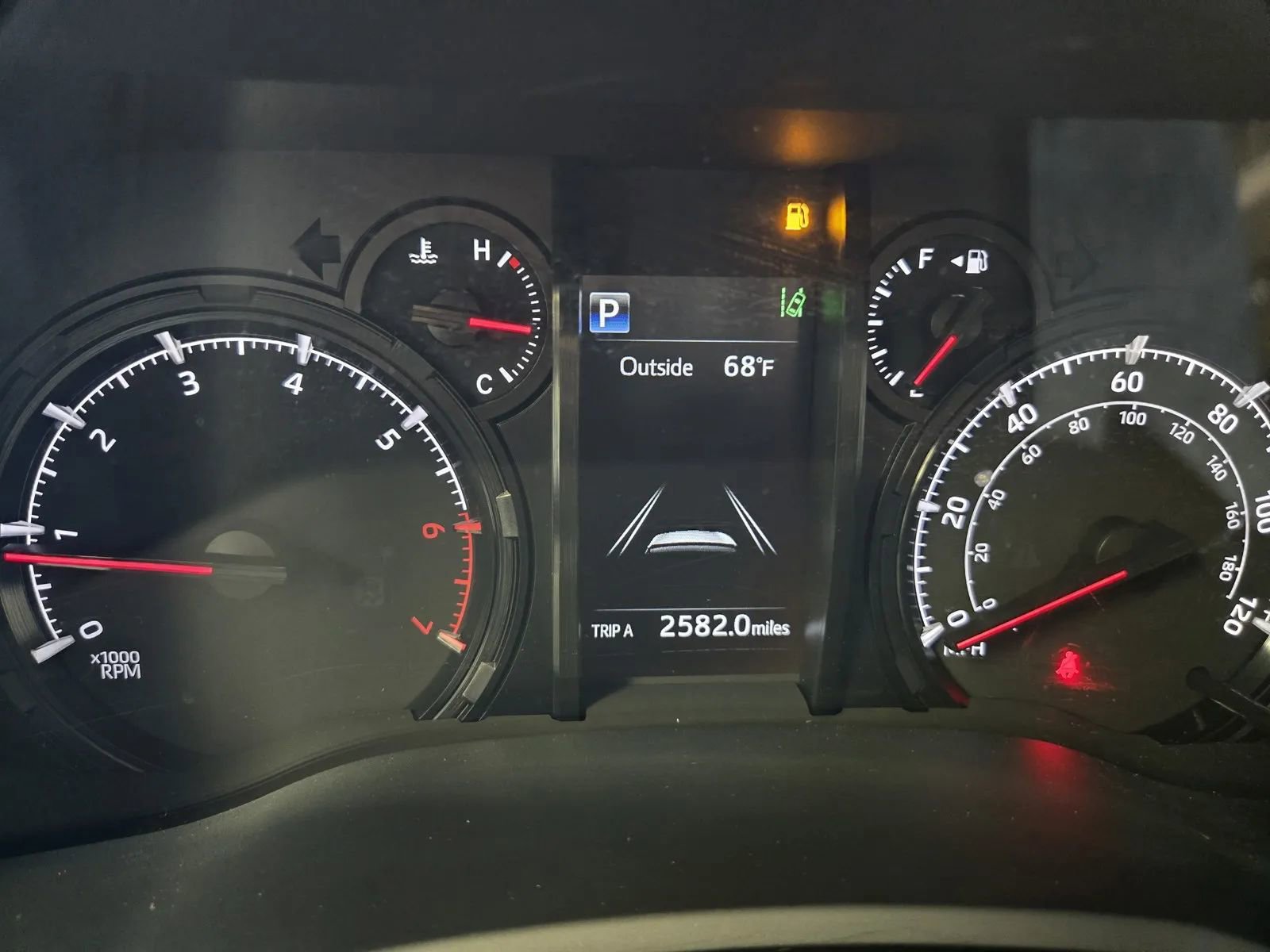 Used 2023 Toyota 4Runner SR5 Premium w/ Moonroof Package AWD/4WD image 18