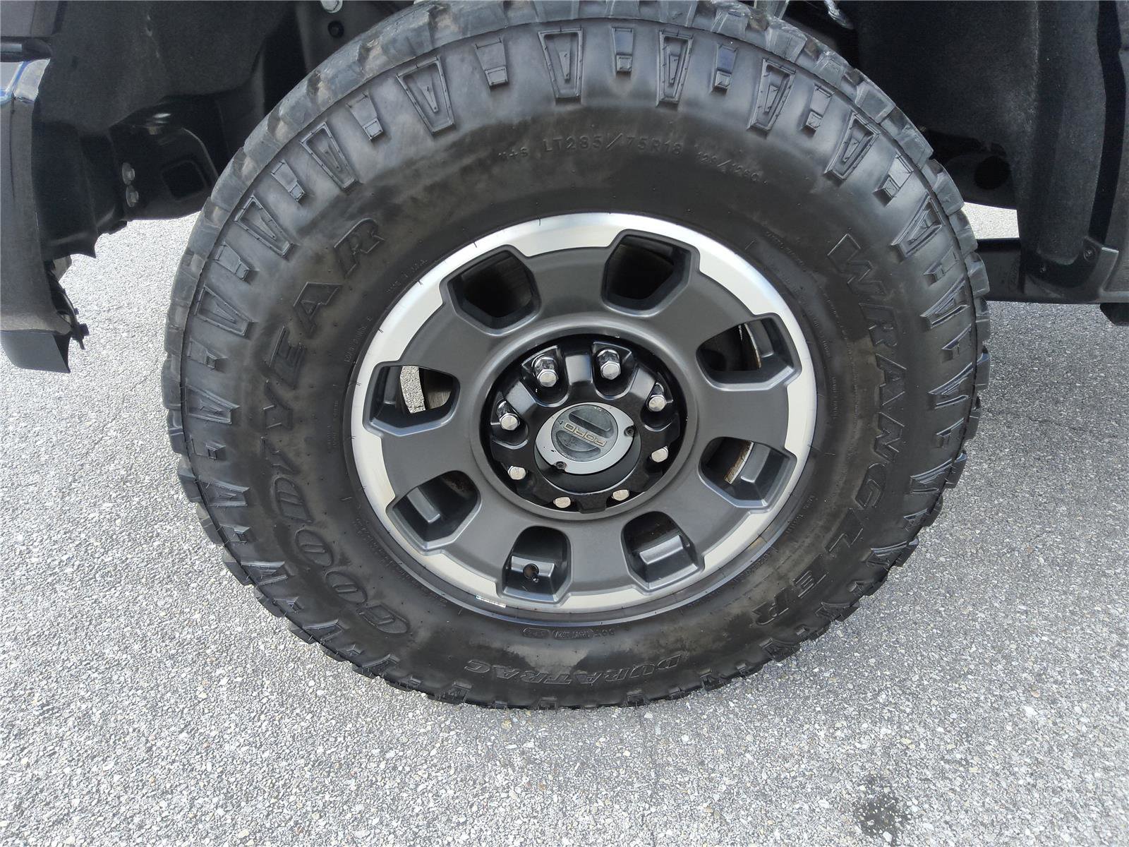 Used 2024 Ford F350 Platinum w/ Tremor Off-Road Package image 9
