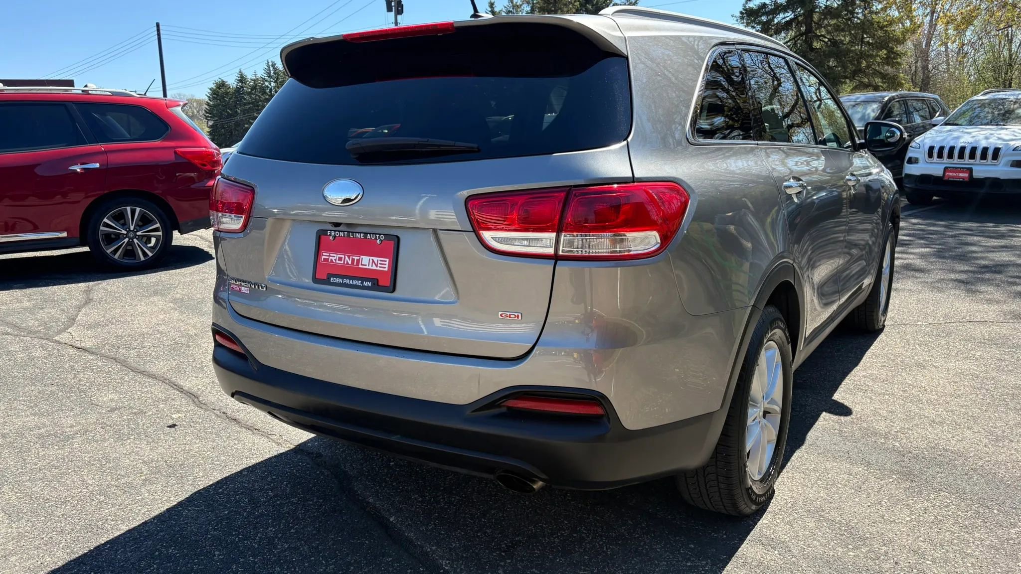 Used 2017 Kia Sorento FWD image 9
