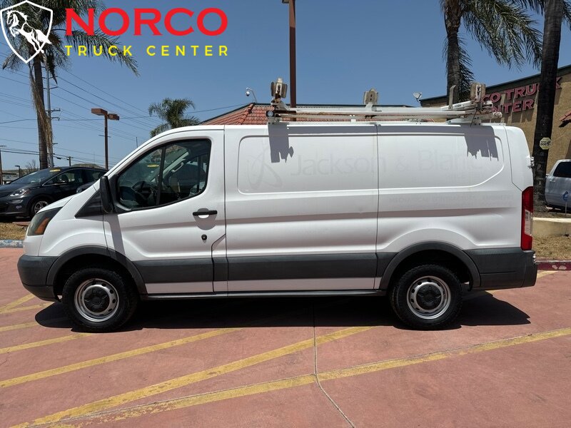 Used 2015 Ford Transit 250 130 Low Roof RWD image 5