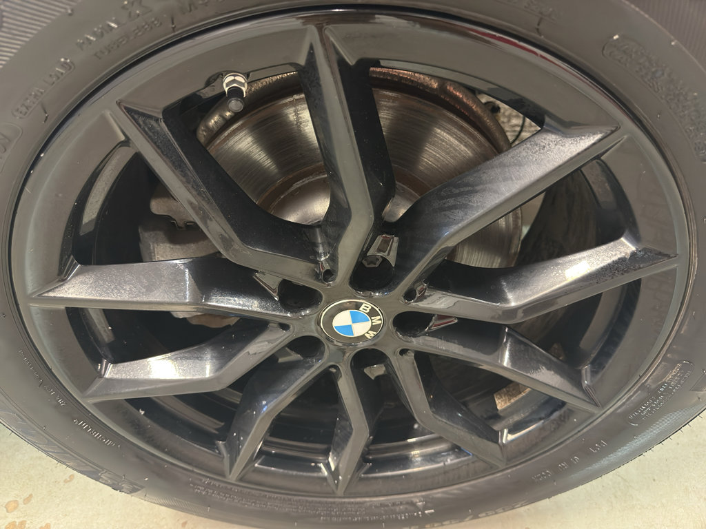 Used 2019 BMW X5 xDrive40i w/ Convenience Package AWD/4WD image 35