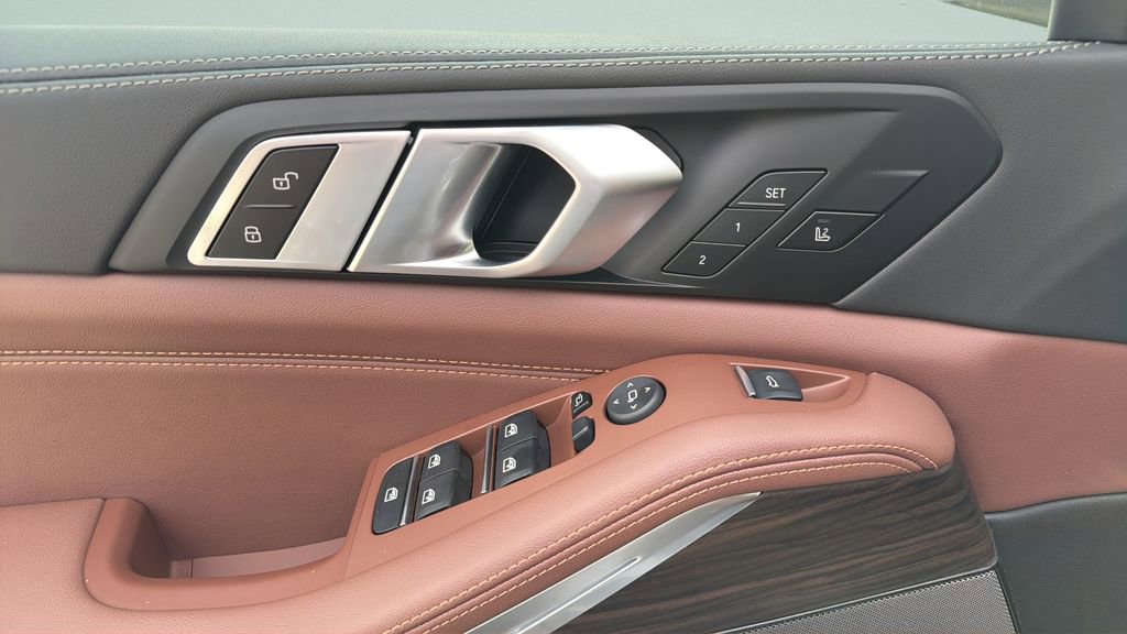 New 2026 BMW X5 xDrive40i image 8