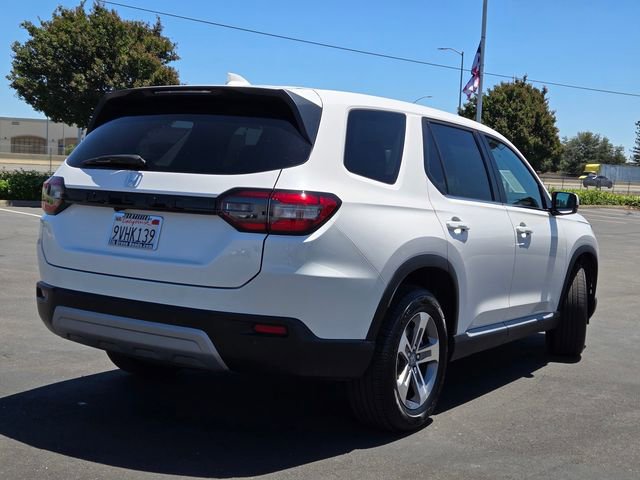 Used 2025 Honda Pilot EX-L image 4