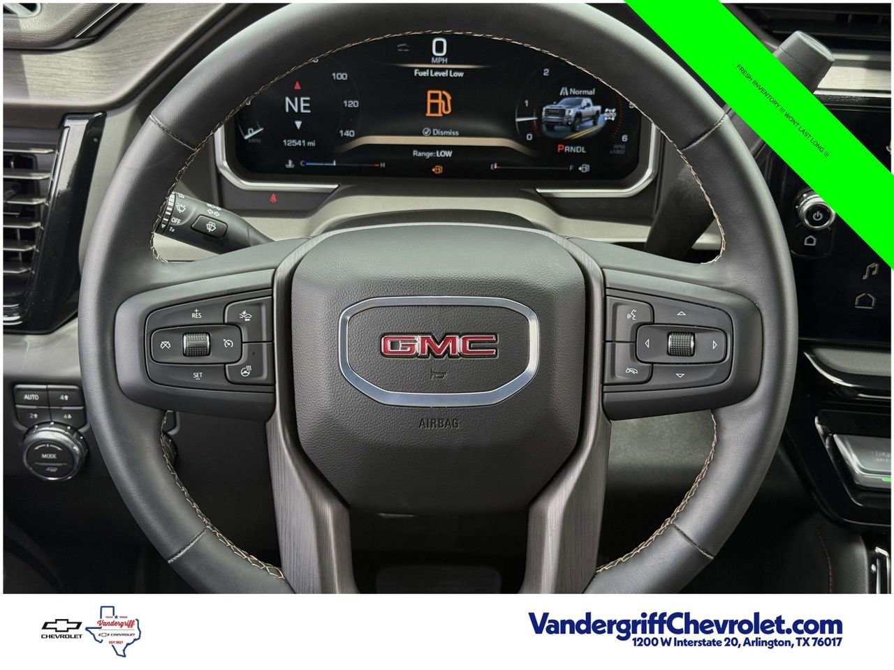 Used 2026 GMC Sierra 2500 AT4 AWD/4WD image 12