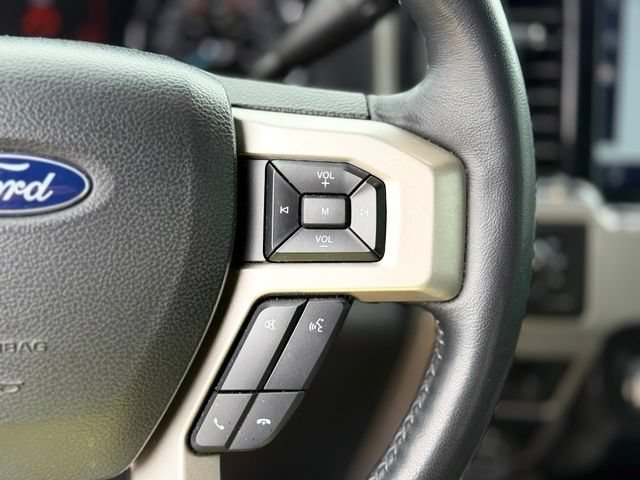 Used 2022 Ford F250 Lariat w/ Lariat Ultimate Package AWD/4WD image 32