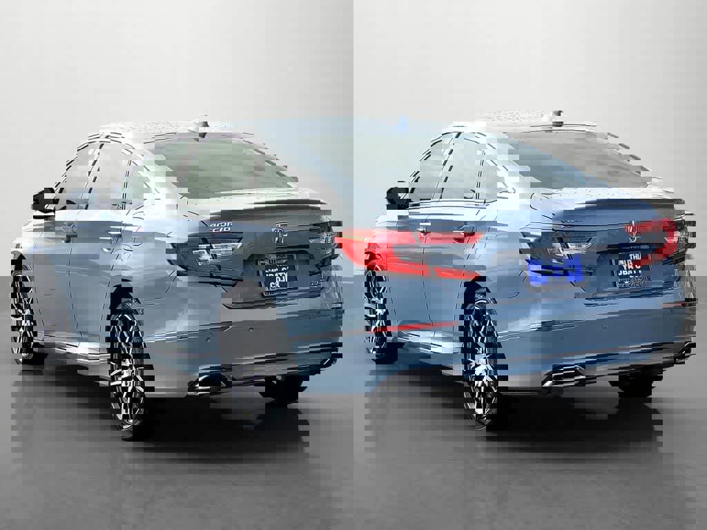 Used 2022 Honda Accord Touring image 4