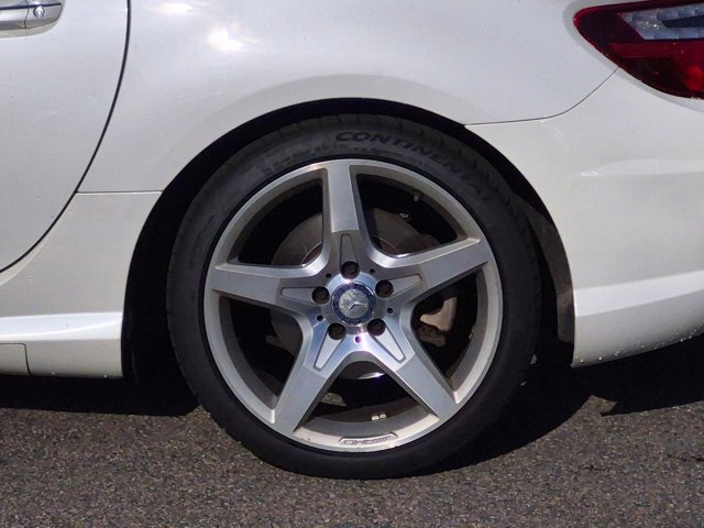 Used 2016 Mercedes-Benz SLK 350 image 15