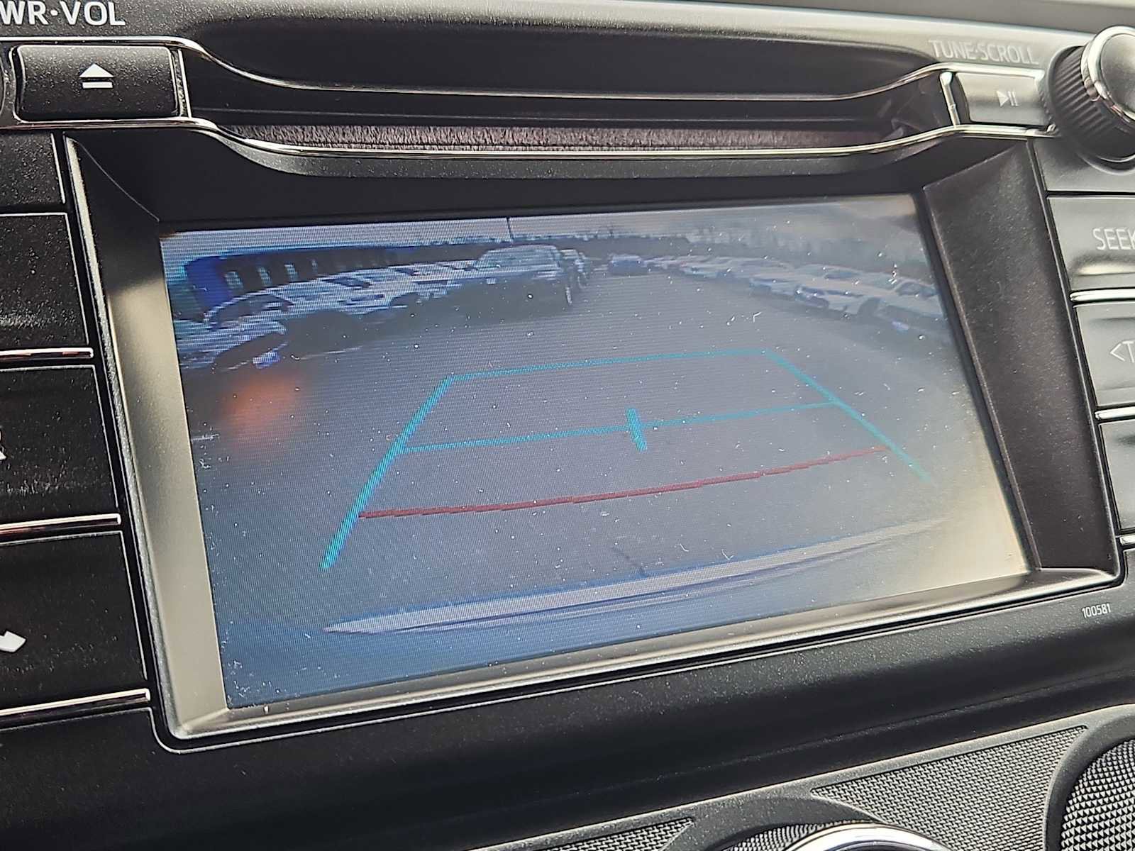 Used 2016 Toyota RAV4 LE image 15