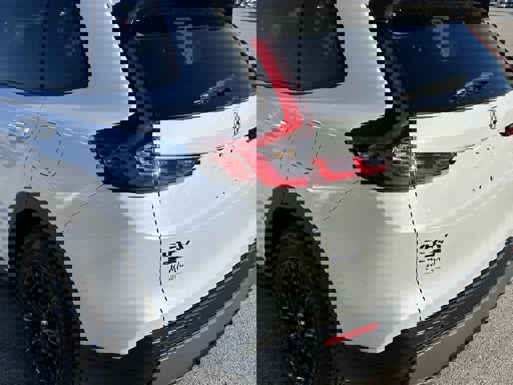 Used 2026 Honda CR-V Sport-L image 11