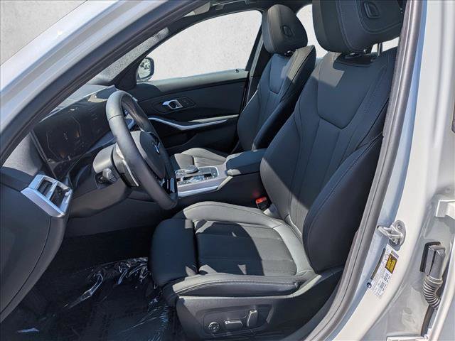 Used 2025 BMW 330i Sedan w/ Convenience Package RWD image 18