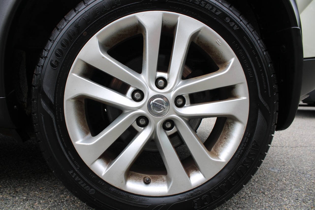 Used 2012 Nissan Juke SV AWD/4WD image 22