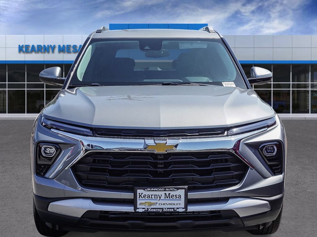 New 2026 Chevrolet TrailBlazer LT w/ LT Cold Weather Package FWD image 2