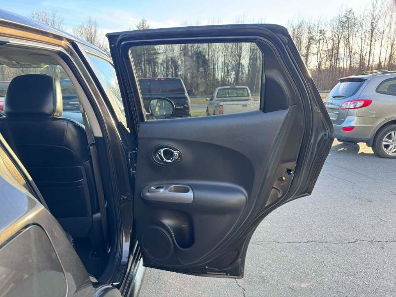 Used 2013 Nissan Juke SL image 15