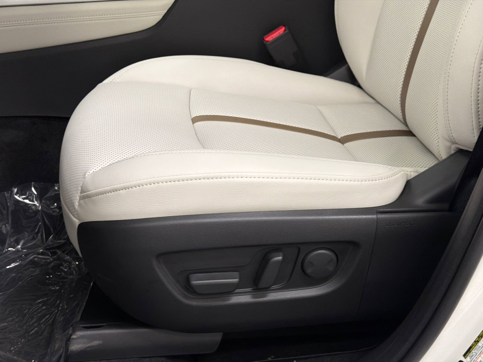 New 2026 MAZDA CX-90 Plug-In Hybrid w/ Premium Plus image 17