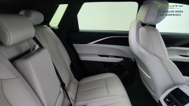 Used 2025 Cadillac Lyriq Luxury w/ LPO, Floor Liner Package RWD image 27