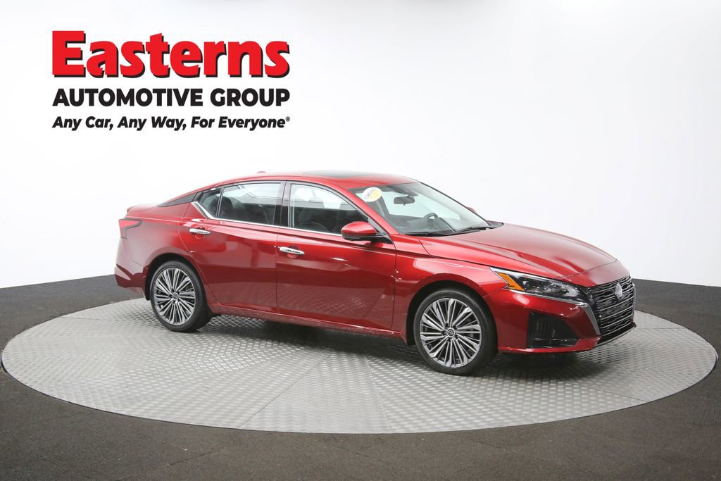 Used 2023 Nissan Altima 2.5 SL image 45