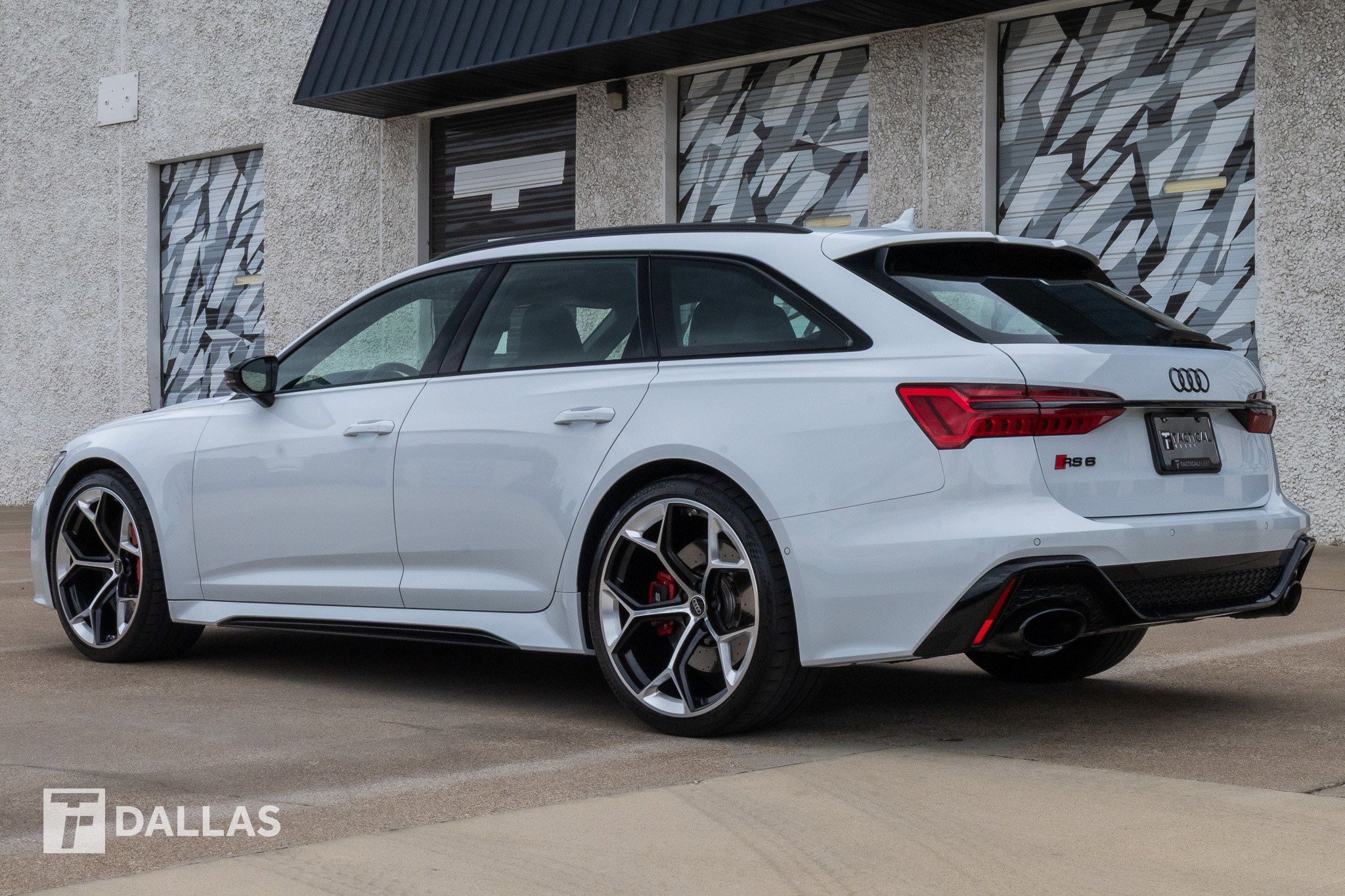 Used 2025 Audi RS 6 performance image 10
